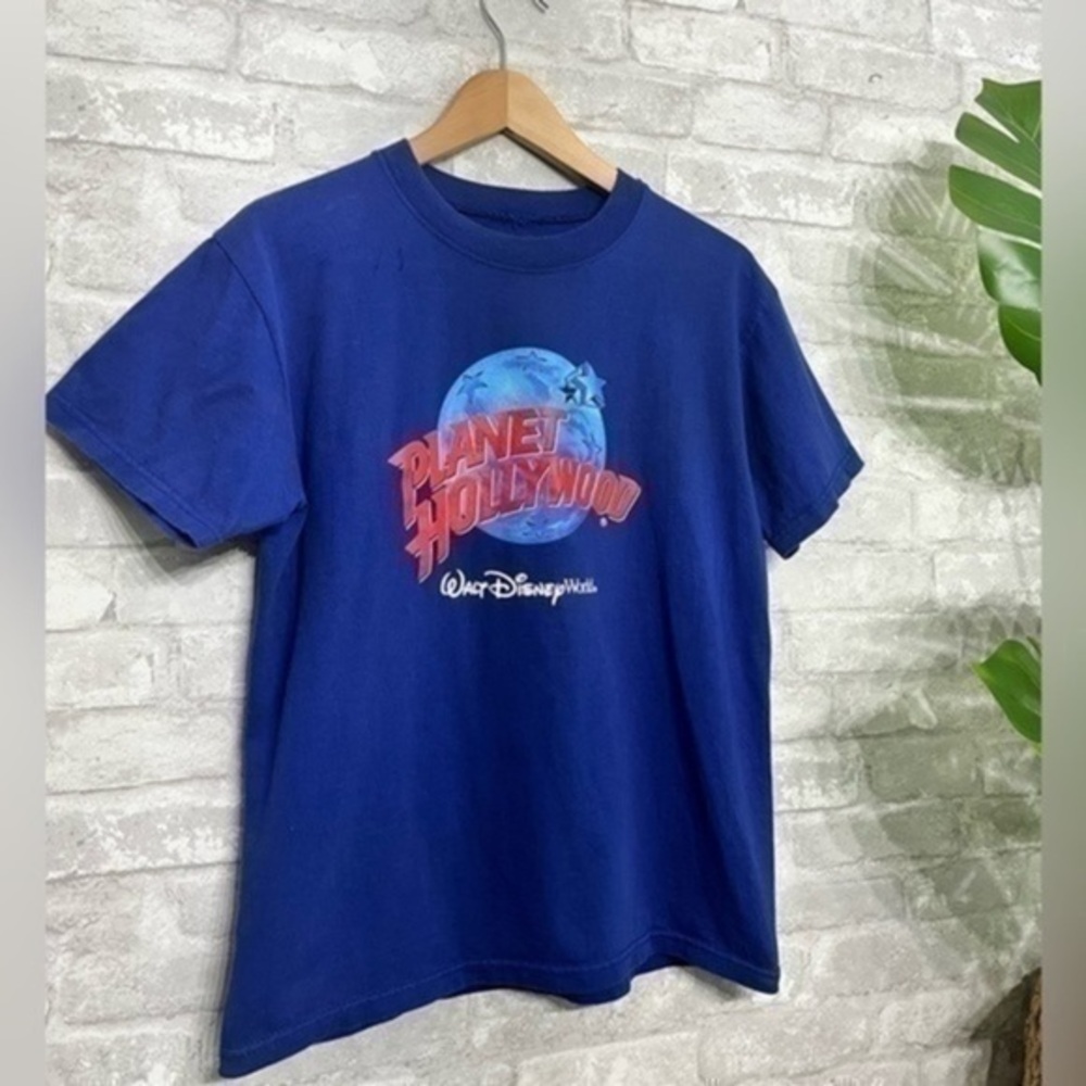3/$30 _ VINTAGE | Planet Hollywood T-Shirt Blue made in USA Walt Disney  small